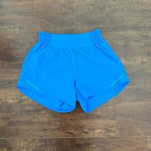Lululemon Hotty Hot High Rise Lined Short 4” in Poolside Size 4